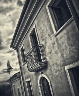 The Tall & Narrow
